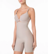 The invisible®  LIZ SEMI BODY AESTHETIC SHORTS -Deladele    مشد ليز البرازيلي المخفي من ديلاديلي